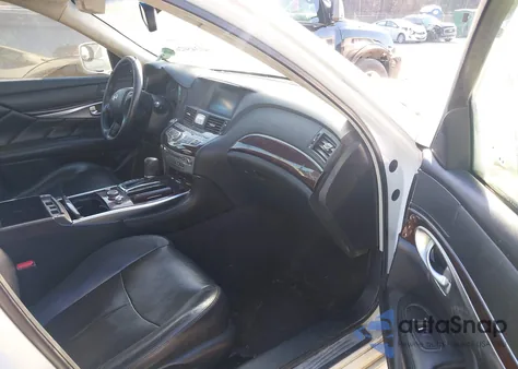 2012 Infiniti M37 Base (A7) z USA, uszkodzony, nr VIN JN1BY1AP8CM334361